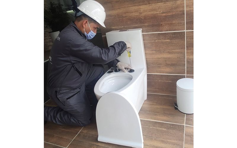 Servicio-Instalacion-De-Asientos-Sanitarios-800033